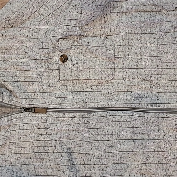 Tasso Elba gray XL cardigan leather patches on arms. - Picture 3 of 7